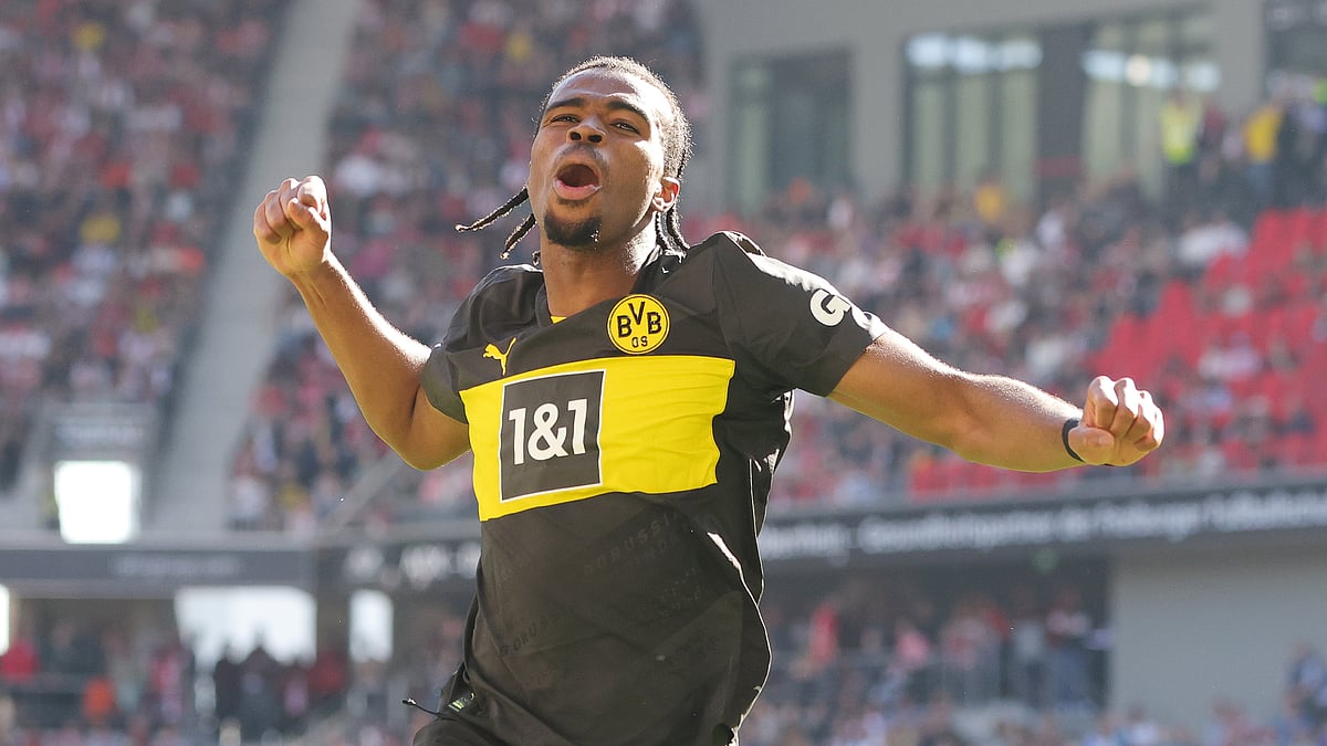 Carney Chukwuemeka celebrates after scoring against Freiburg 