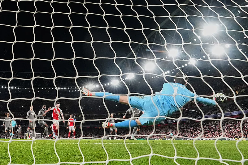 UEFA Champions League Quarterfinal: Real Madrid vs Arsenal