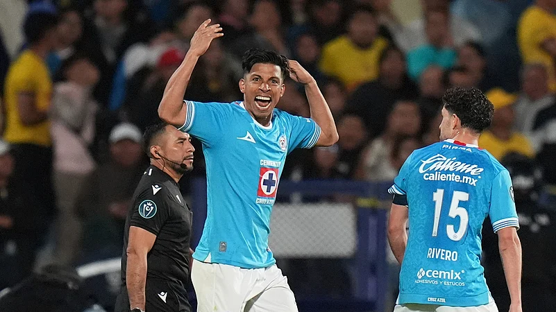 Angel Sepulveda cruz azul vs club america concacaf champions cup 2025 Mexico city ap photo
