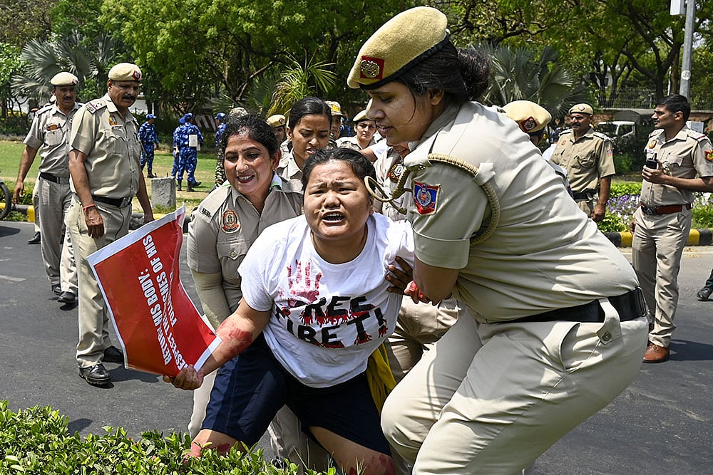 Tibetan Youth Congress workers protest