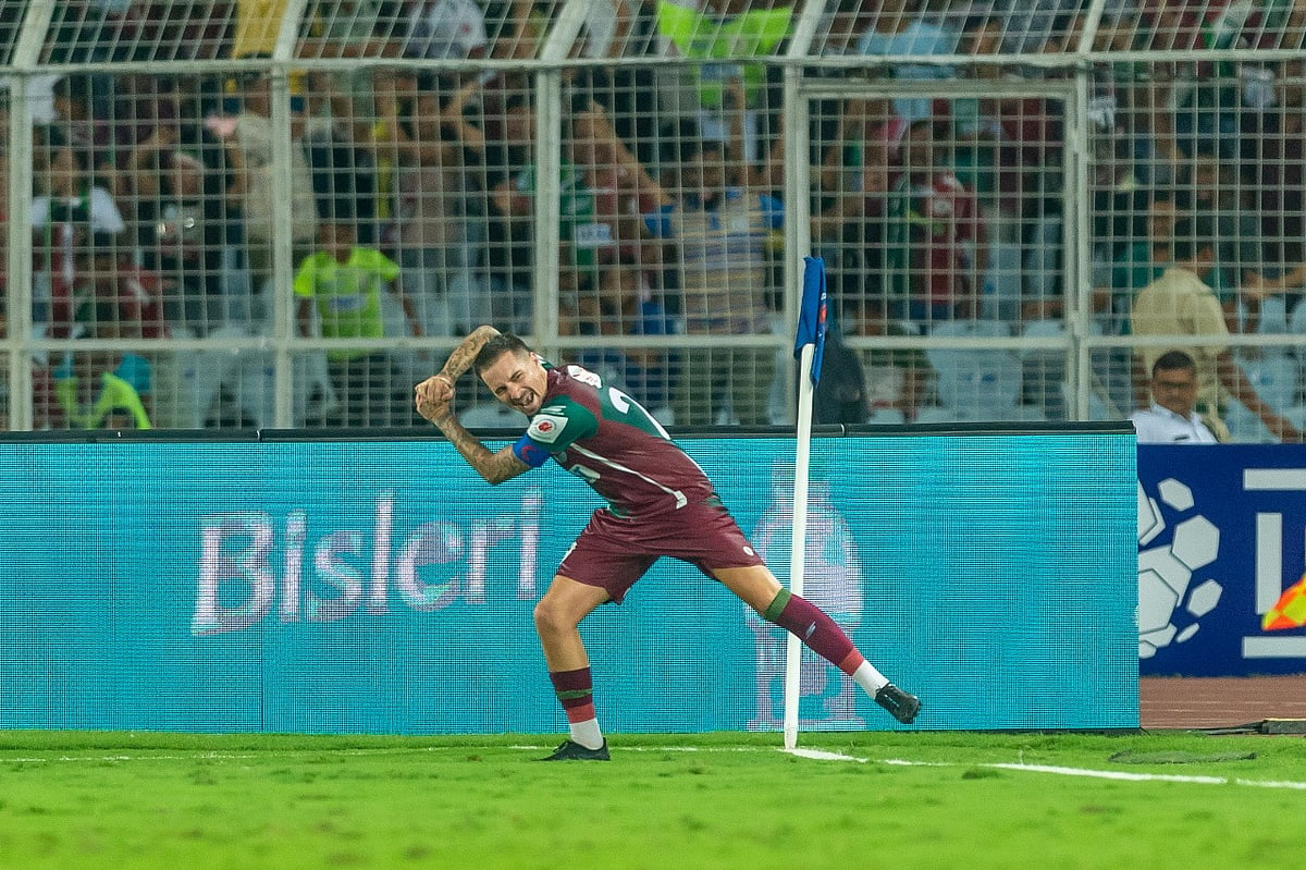 Mohun Bagan's Jamie Maclaren celebrates after scoring against Benglauru FC.