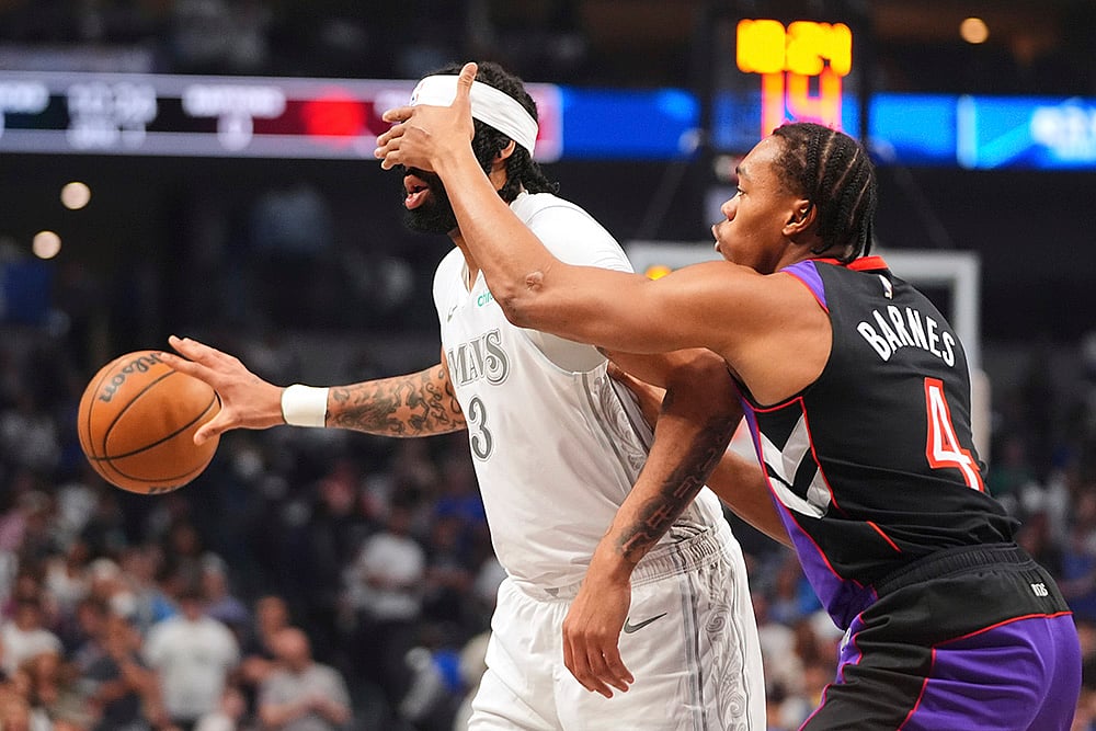 NBA Basketball 2024-25 Dallas Mavericks vs Toronto Raptors: Anthony Davis