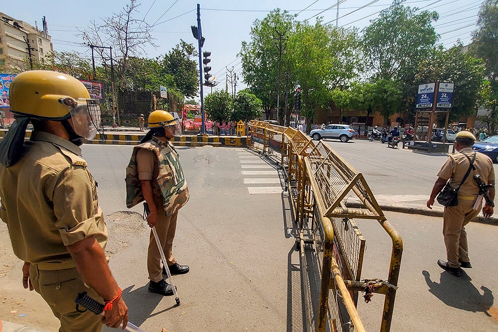 Security deployment near Sumans residence
