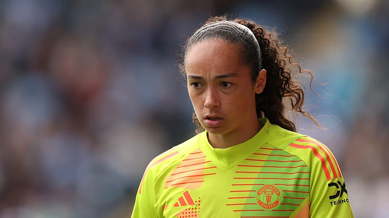 Manchester United Womens goalkeeper, Phallon Tullis-J