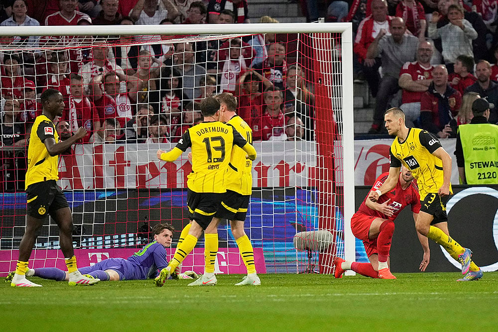 Germany Soccer Bundesliga Bayern Munich vs Borussia Dortmund: Waldemar Anton