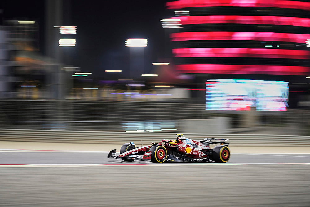 Formula One Bahrain Grand Prix Auto Racing: Lewis Hamilton