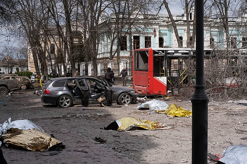 Ukraine war Russian ballistic missile strike in Ukraines Sumy_10