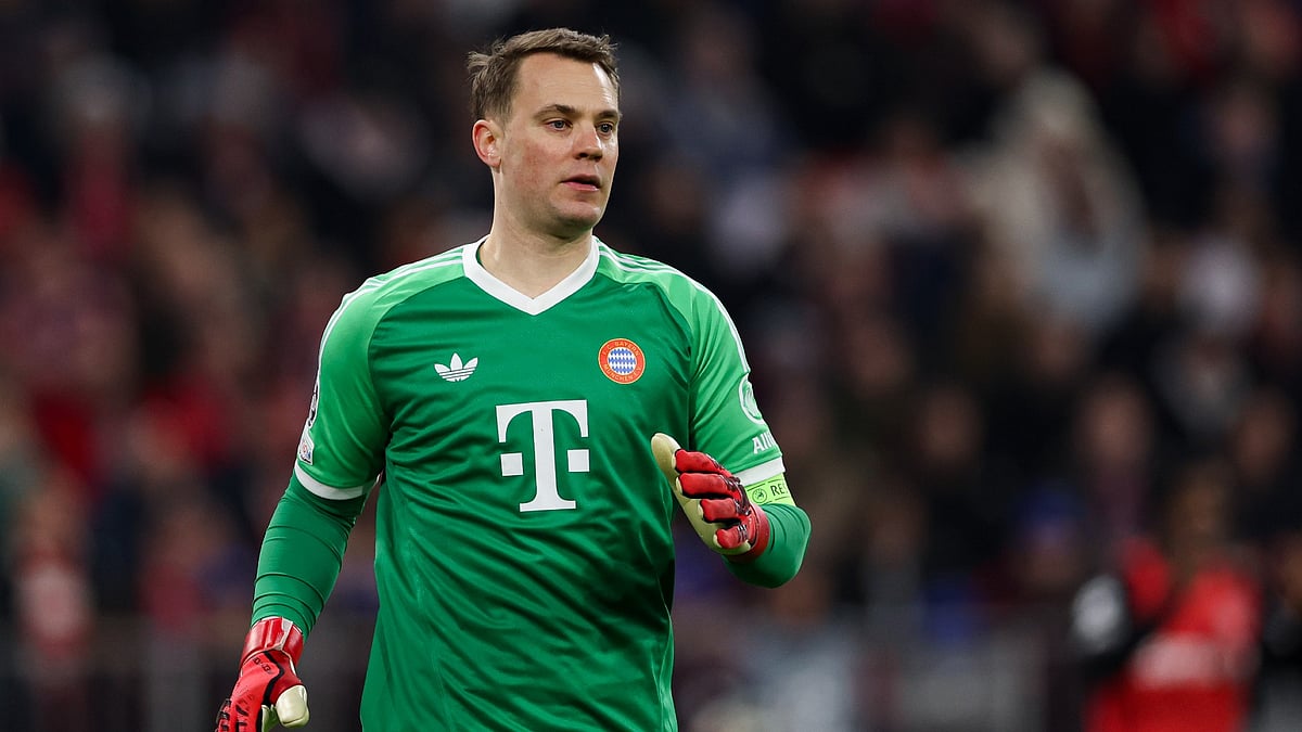 Manuel Neuer is out injured