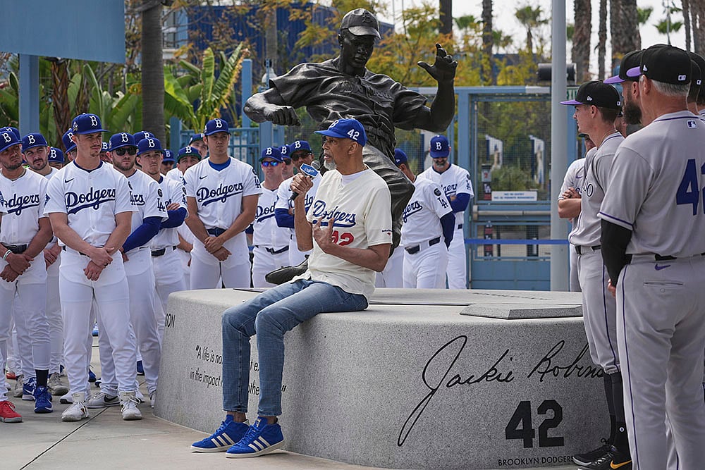 Jackie Robinson Day Baseball photos