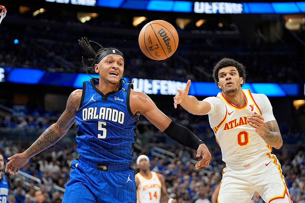 NBA basketball game Atlanta Hawks vs Orlando Magic: Dominick Barlow 
