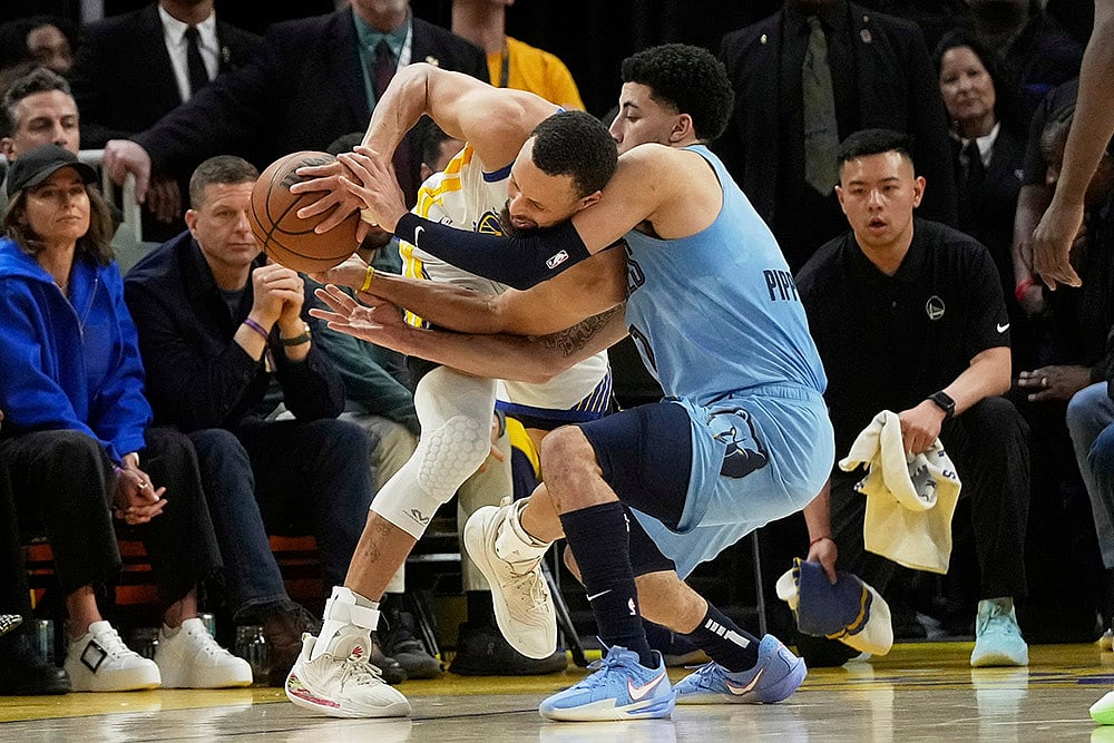 NBA basketball game Memphis Grizzlies vs Golden State Warriors: Stephen Curry