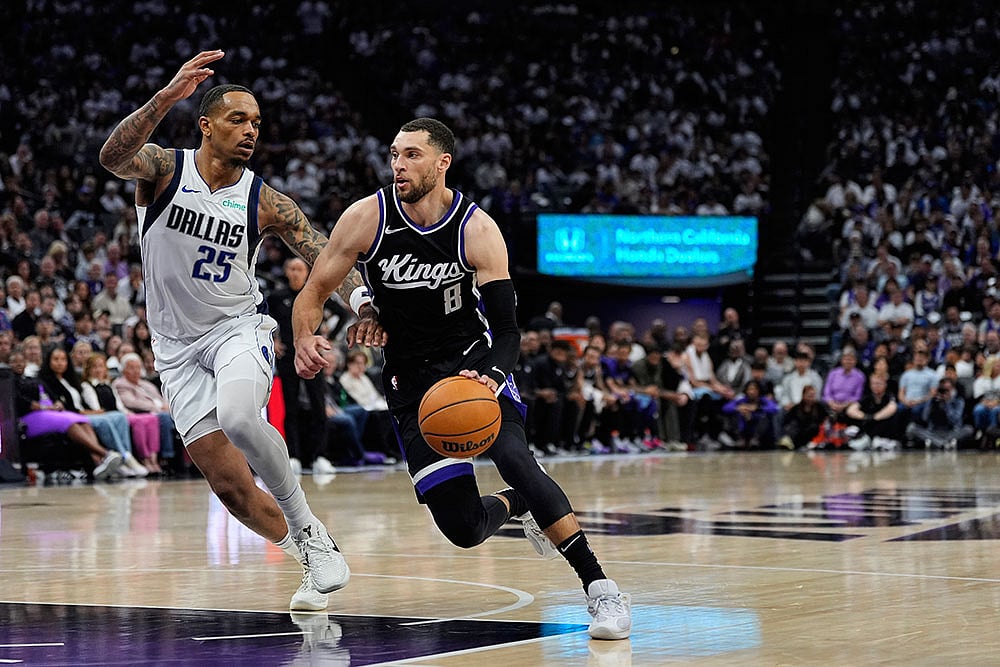NBA Basketball Game: Dallas Mavericks vs Sacramento Kings