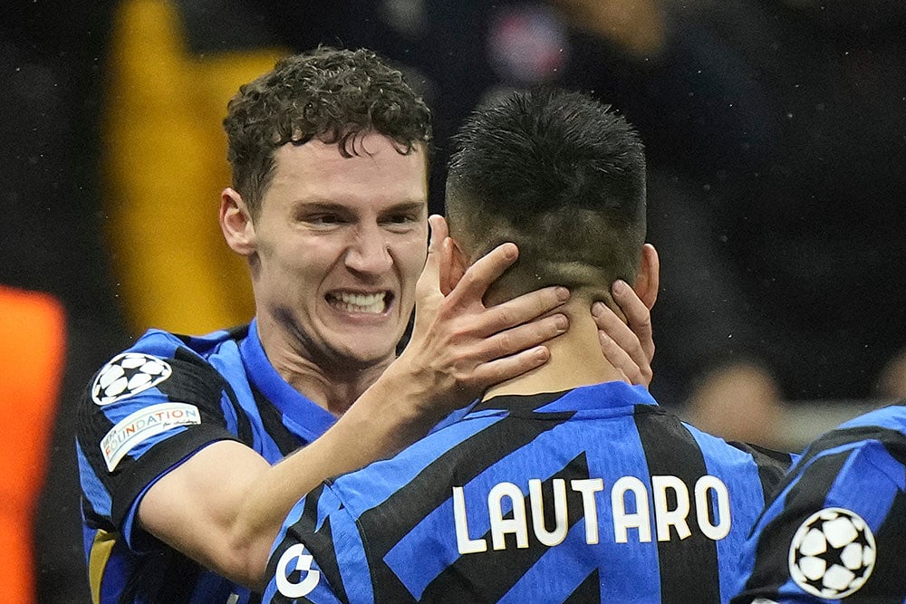 Champions League football quarterfinals 2024-25 Inter Milan vs Bayern Munich: Benjamin Pavard