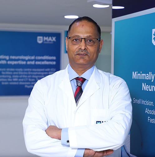 Dr. Manish Vaish, Senior Neurosurgeon, Max Hospital, Vaishali