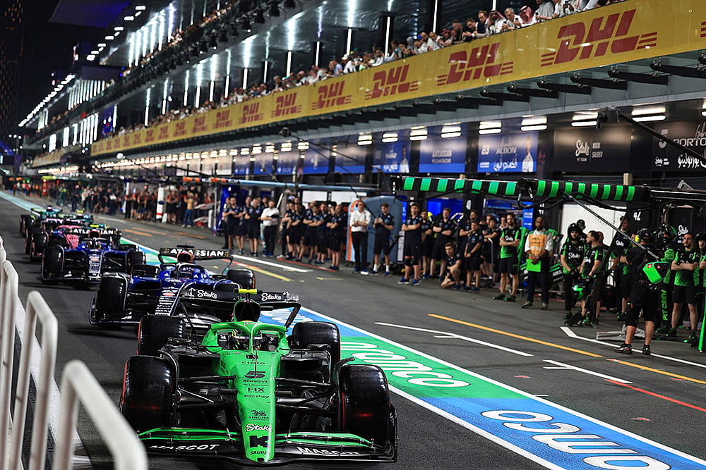 F1 Saudi Arabian Grand Prix qualifying session at the Jeddah Corniche Circuit: