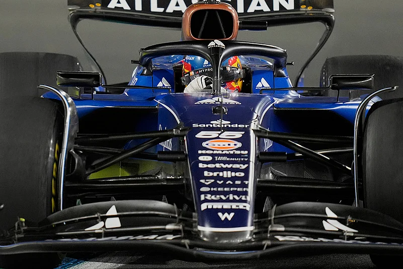 Saudi Arabia Formula One Grand Prix Auto Racing: Carlos Sainz