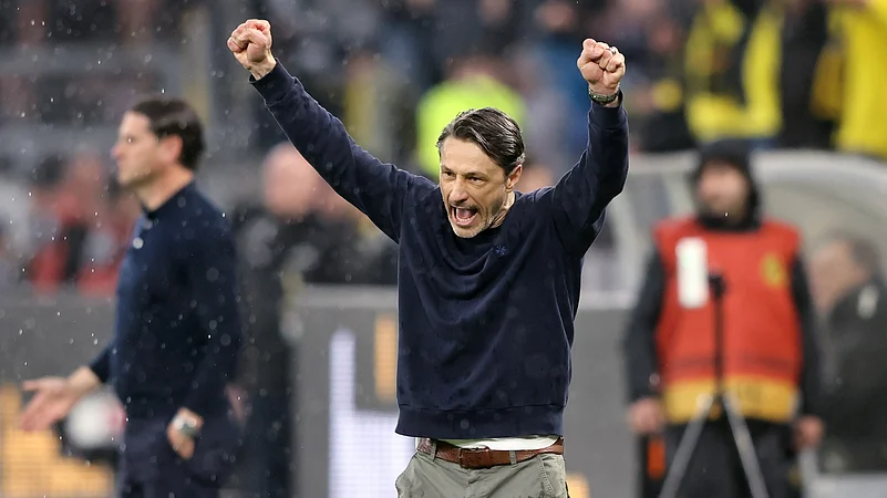 Niko Kovac celebrates Borussia Dortmunds win