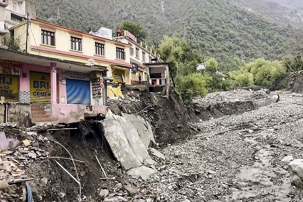 Heavy rain wreaks havoc in J-Ks Ramban