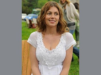 Diora Baird