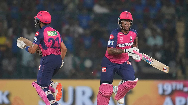 Rajasthan Royals' Shimron Hetmyer, right, and batting partner Dhruv Jurel run between the wickets to score during the Indian Premier League cricket match between Delhi Capitals and Rajasthan Royals at Arun Jaitley Stadium in New Delhi. - AP Photo/Manish Swarup