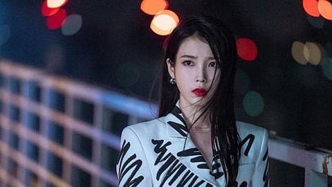 IU