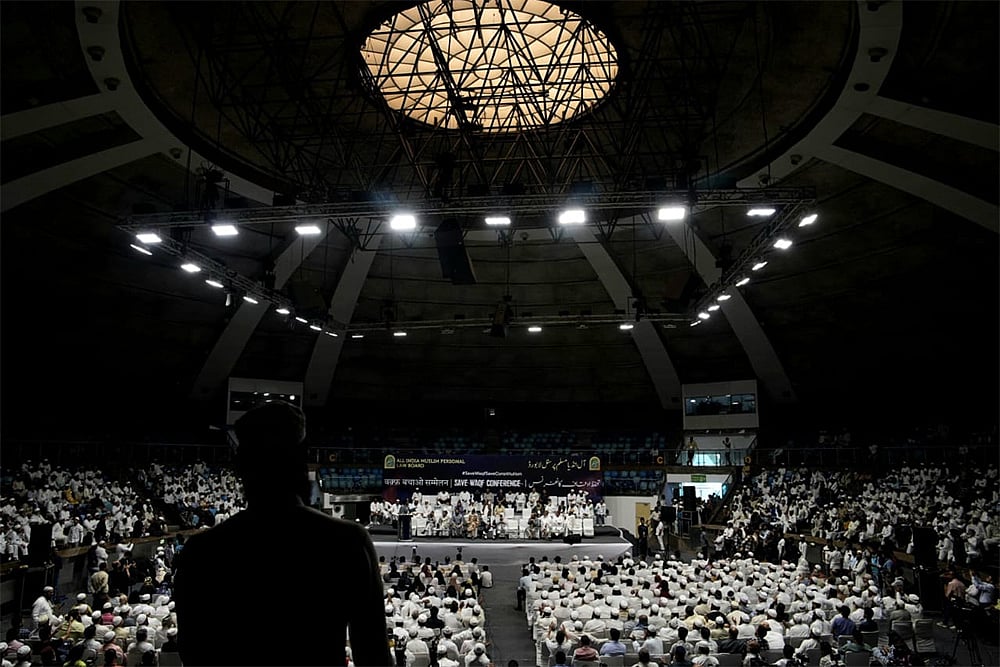 Save Waqf Conference by All India Muslim Personal Law Board against the Waqf Act, 2025_10