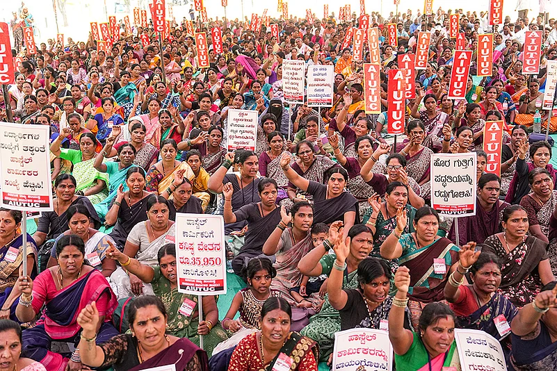 Hostel employees protest