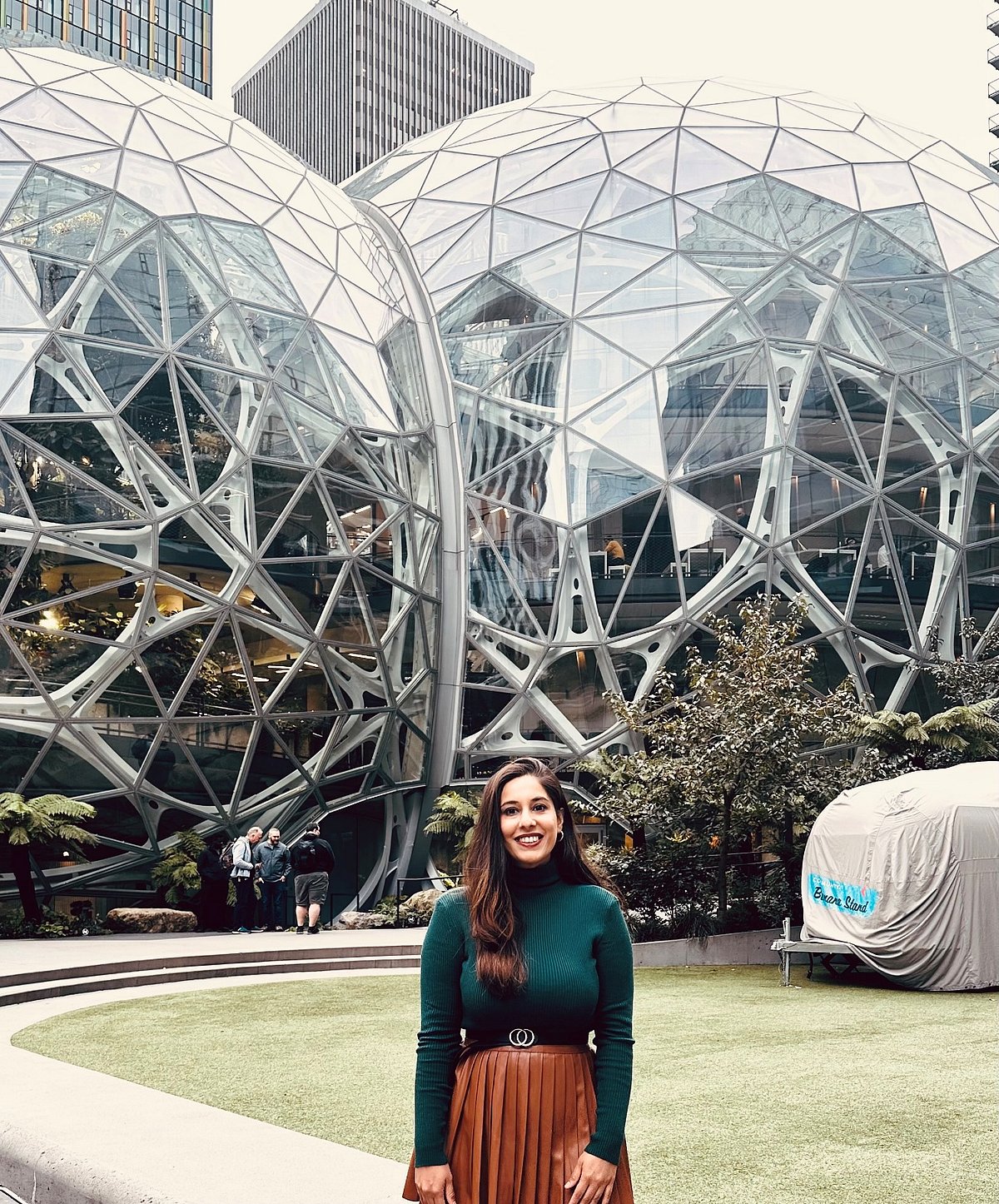 Ruchi Mangharamani