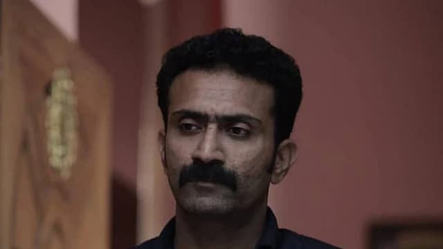 Instagram : Shine Tom Chacko given final warning by FEKFA to correct his behaviour
