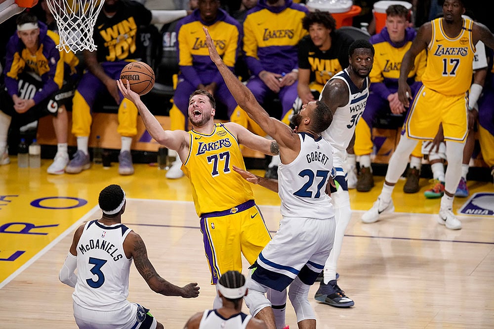 NBA Basketball: Los Angeles Lakers vs Minnesota Timberwolves