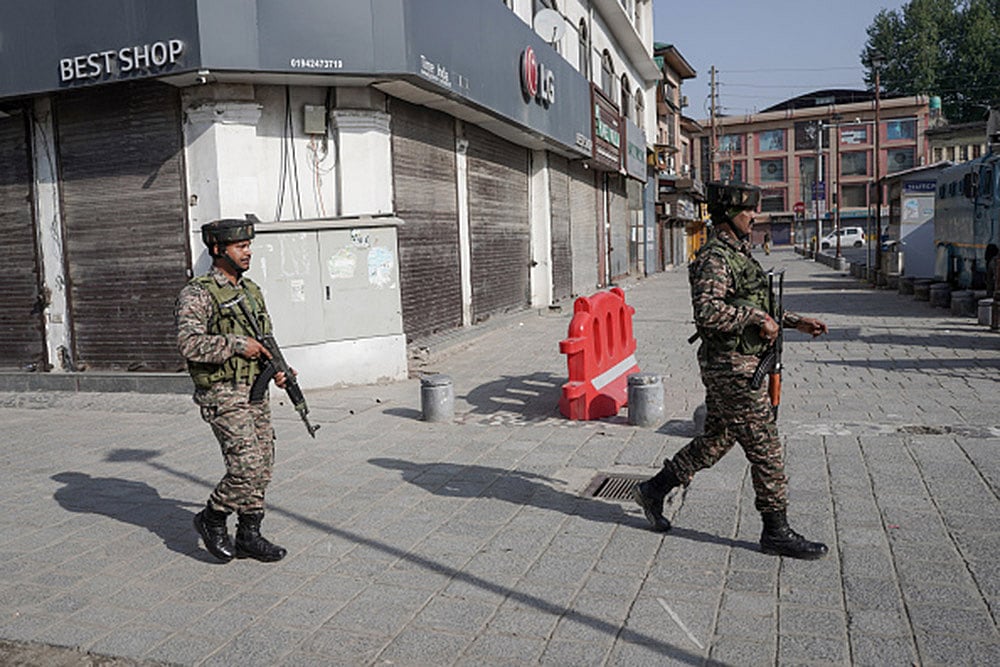 Deserted Kashmir after 2025 Pahalgam massacre_9