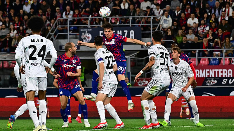 Coppa Italia semi-final between Bologna and Empoli