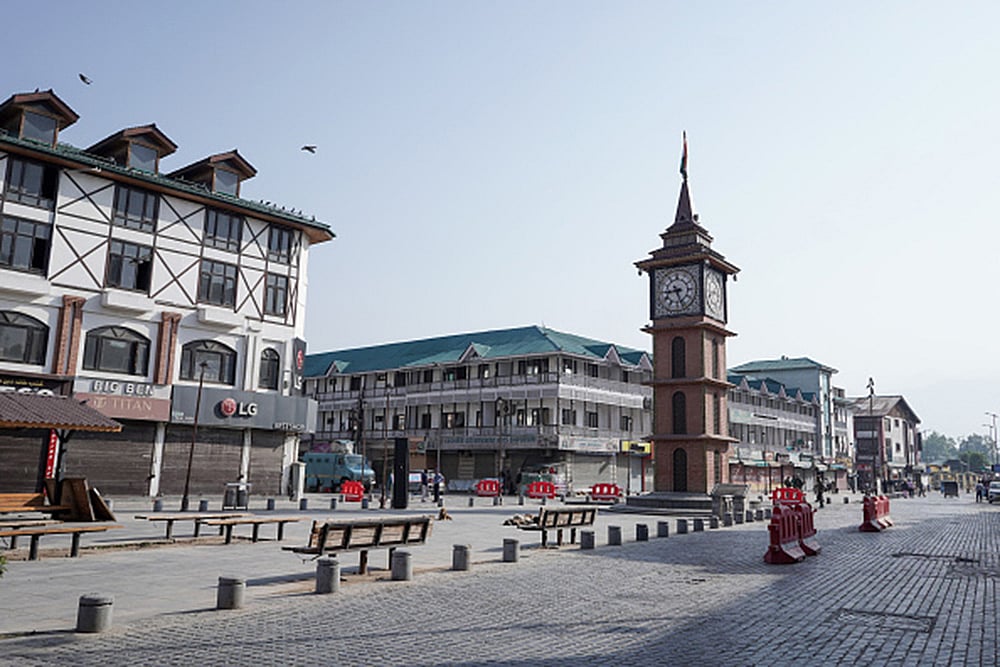 Deserted Kashmir after 2025 Pahalgam massacre_4