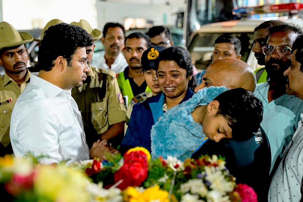 Terror attack victims bodies arrive in Ktaka