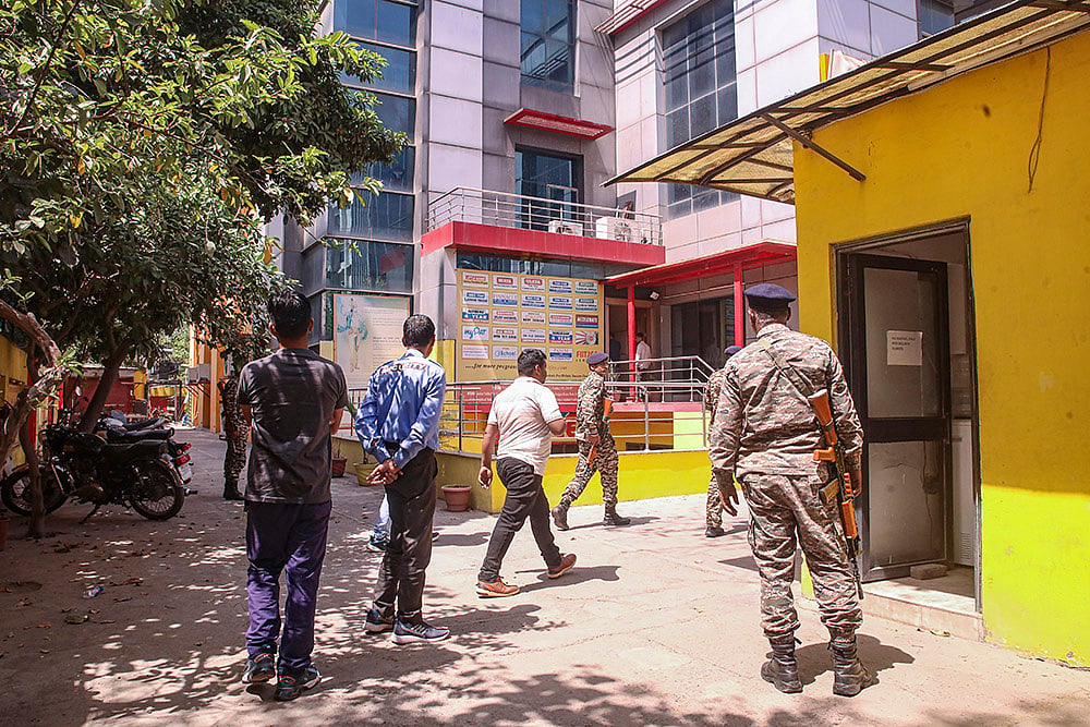 ED raids at a FIITJEE centre