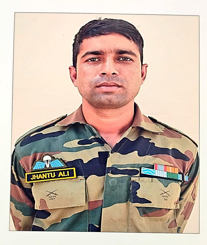 Hav Jhantu Ali Shaikh of 6 PARA SF