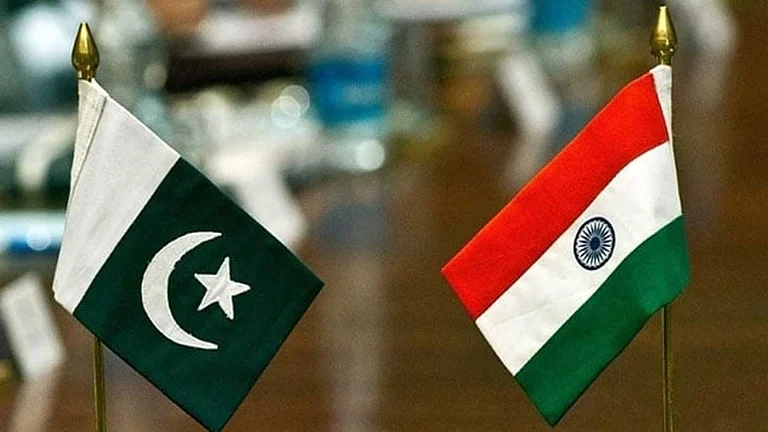Pakistan Slams Jaishankar Remarks, Warns Over Indus Waters Treaty - |