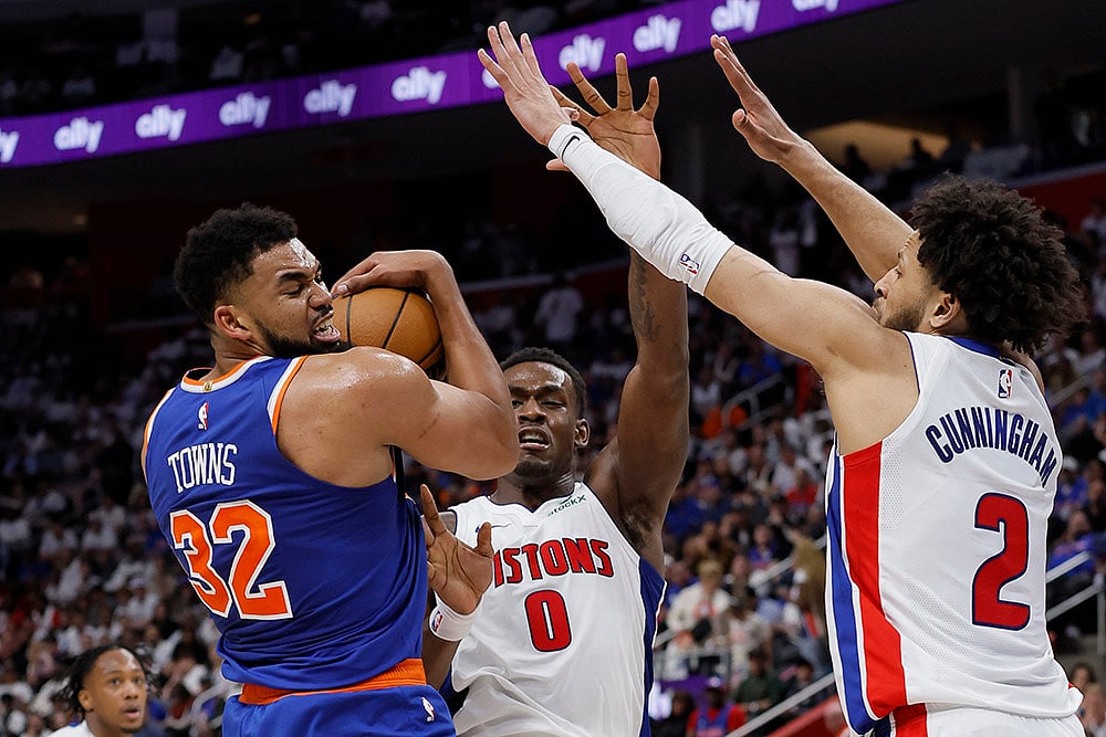 NBA Basketball New York Knicks vs Detroit Pistons: Karl-Anthony Towns