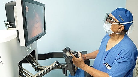 file pic : Robotic Surgery in India