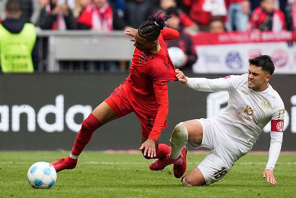 Bundesliga Soccer: Mainz vs Bayern Munich