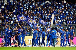 | Photo: PTI/Shashank Parade : IPL: Mumbai Indians vs Lucknow Super Giants