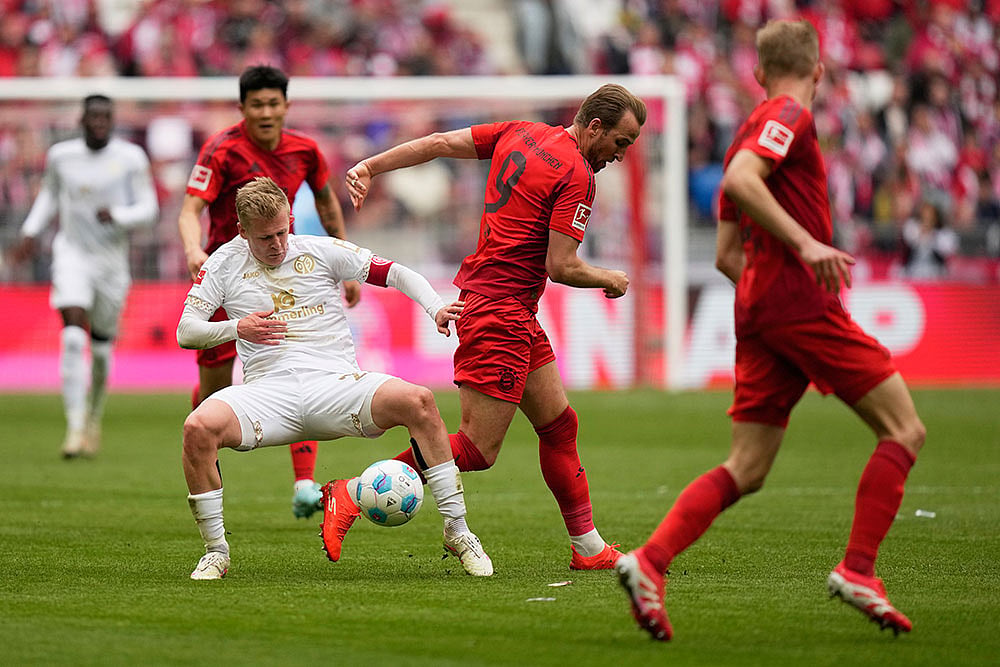 German Bundesliga Soccer Match: Bayern Munich vs Mainz