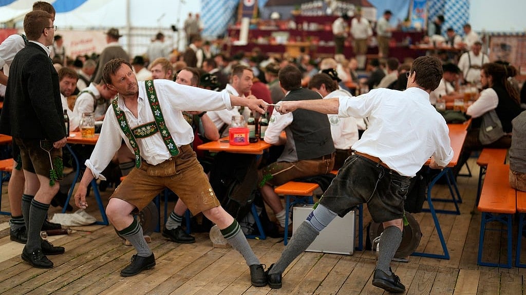 Competitors warm up for their bout at the German Championships in Fingerhakeln