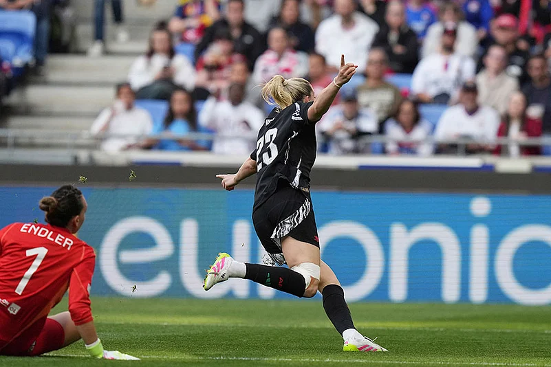Womens Champions League 2024-25 Semi-Final: Lyon vs Arsenal