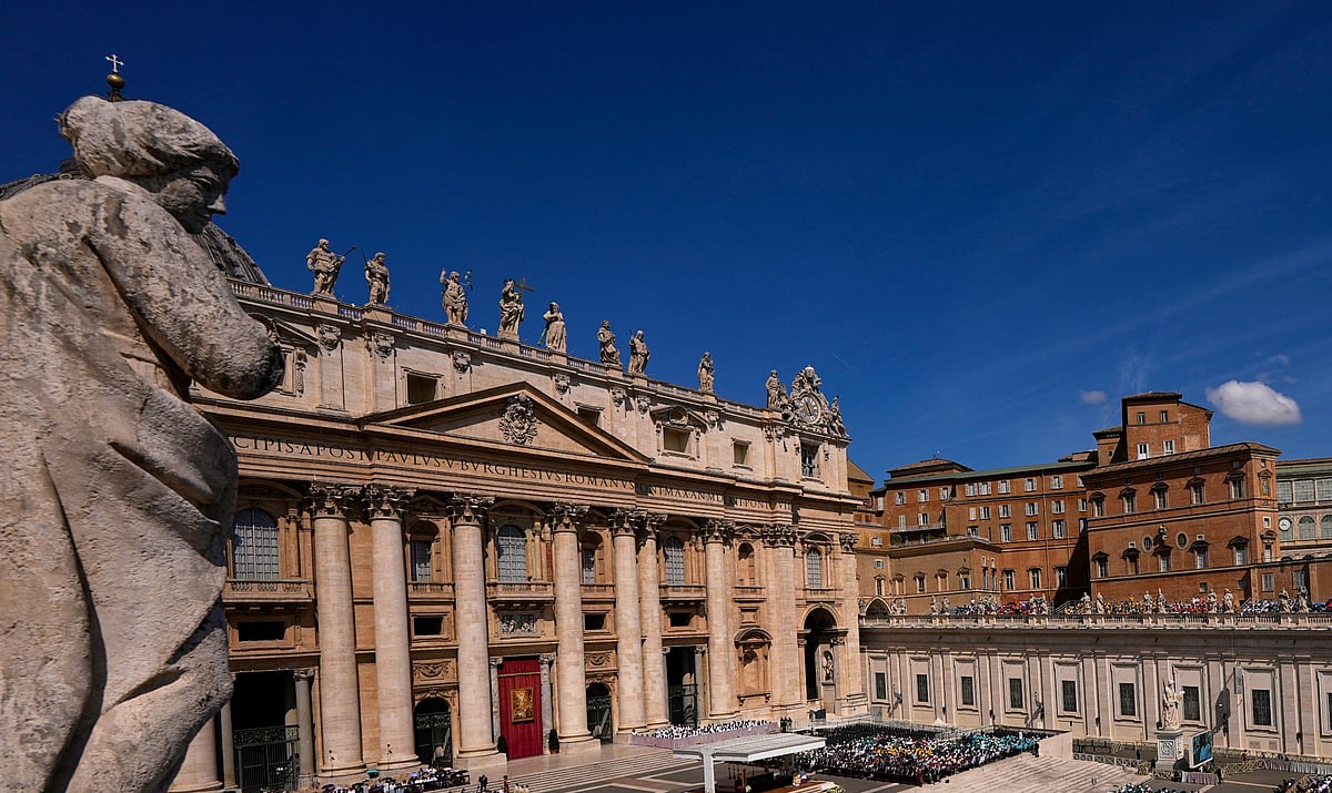 Vaticans Sistine Chapel closed for public as preparation for conclave is underway
