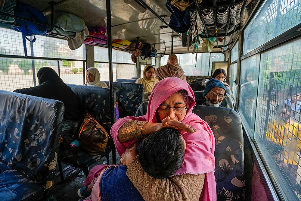 Photos from Attari-Wagah Border Deportations_Parveena