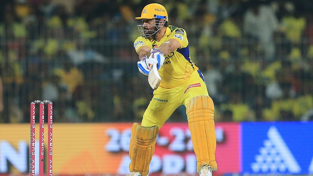 MS Dhoni IPL runs
