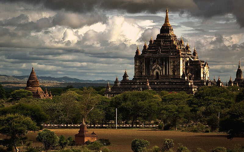 Thatbyinnyu Temple – Bagan, Myanmar