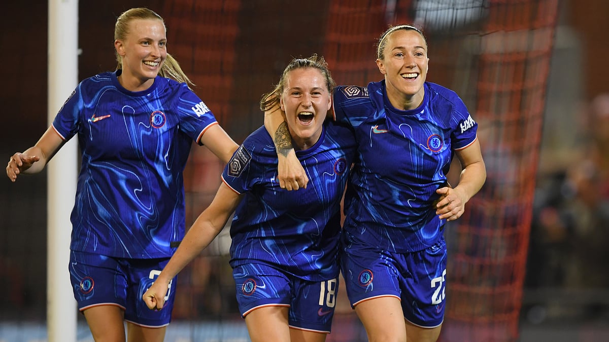 Lucy Bronze celebrates her goal against Manchester United.