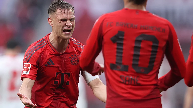 Joshua Kimmich cut a frustrated figure in Leipzig - null